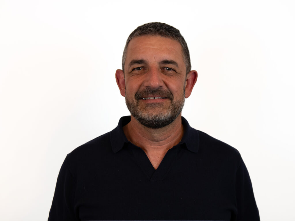 Olivier MENNEZIN, Adjoint